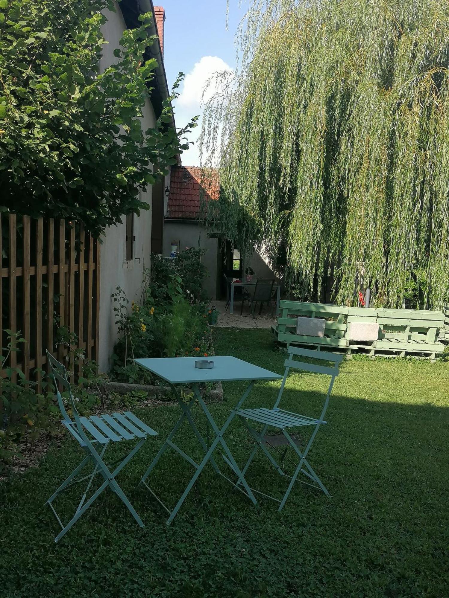 Petite Maison Dans Le Morvan Hébergement de vacances